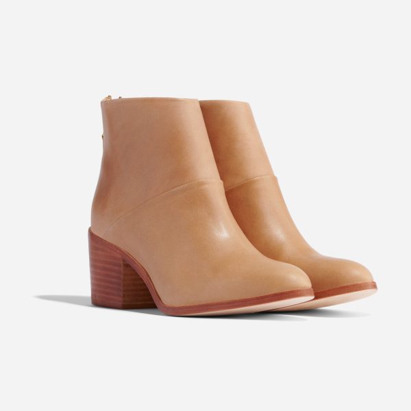 Ana Go-To Heeled Chelsea Boot