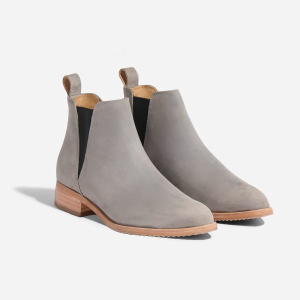 Carmen Chelsea Boot